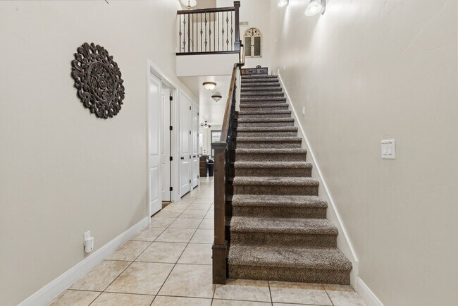 Building Photo - 4241 Razor Ridge Dr