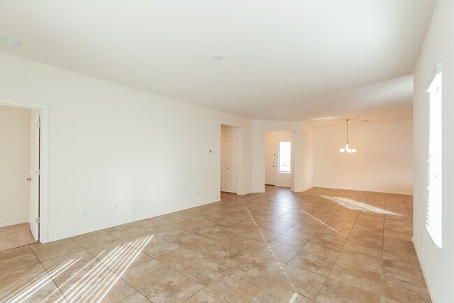 Foto del edificio - 4945 W Fawn Dr