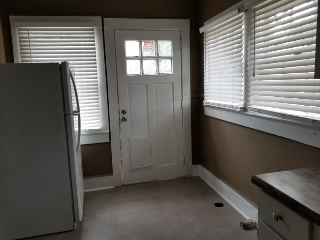 Cocina parte 1 - 410 Duncan St