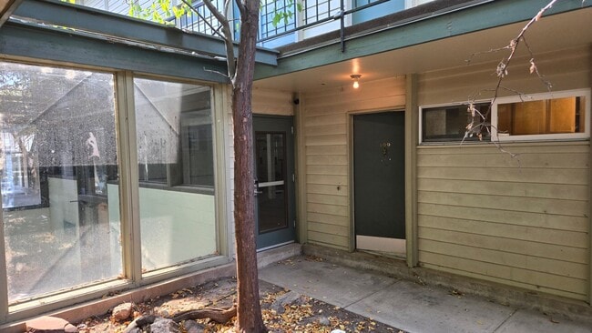 Photo - 1842 Canyon Blvd Apartment