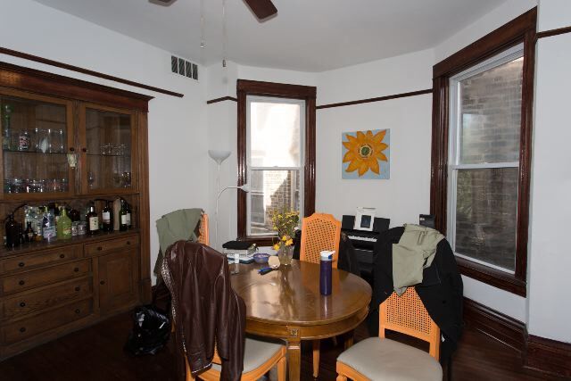 Foto del edificio - 870 W Buckingham Pl