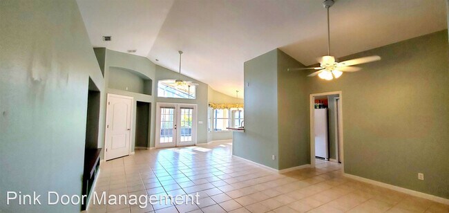 Foto del edificio - 3 br, 2 bath House - 15230 Markham Dr