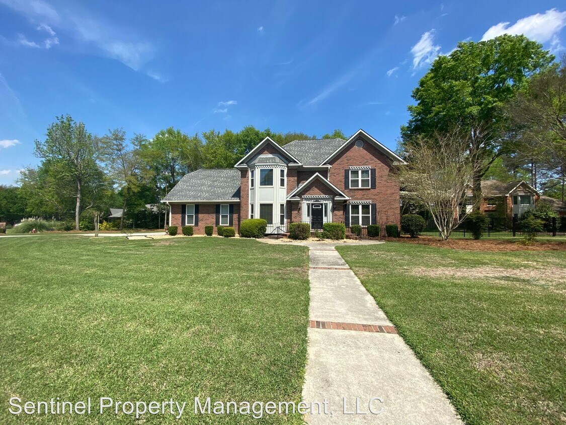 Primary Photo - 4 br, 2.5 bath House - 105 Sandtrap Way