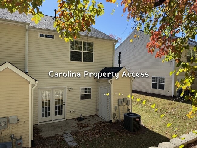 Building Photo - 108 Pilot Ct