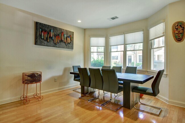 Building Photo - 58 Independence Way