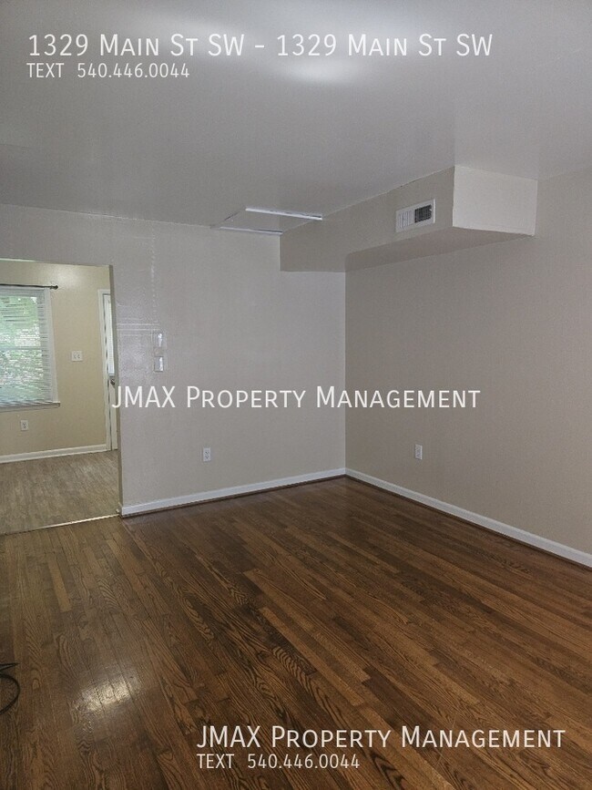 Foto del edificio - 1329 Main St SW