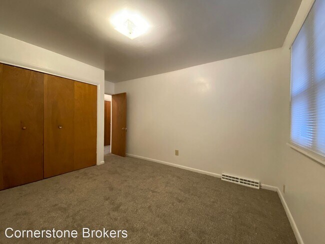 Building Photo - 2 br, 1 bath House - 311 Evertte St.