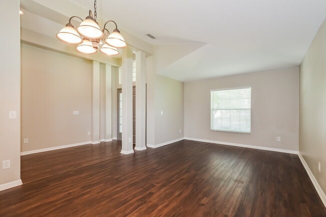 Building Photo - 3110 Mandolin Dr