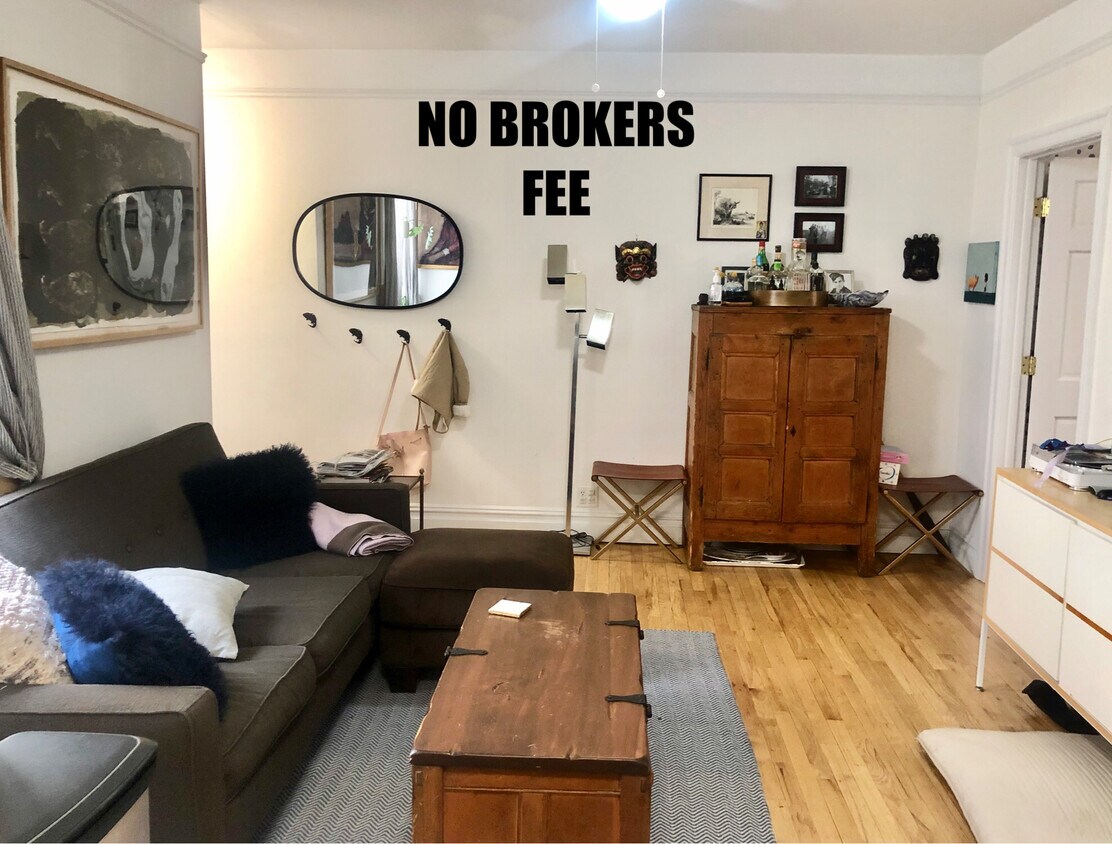 Foto principal - 723 8th Ave