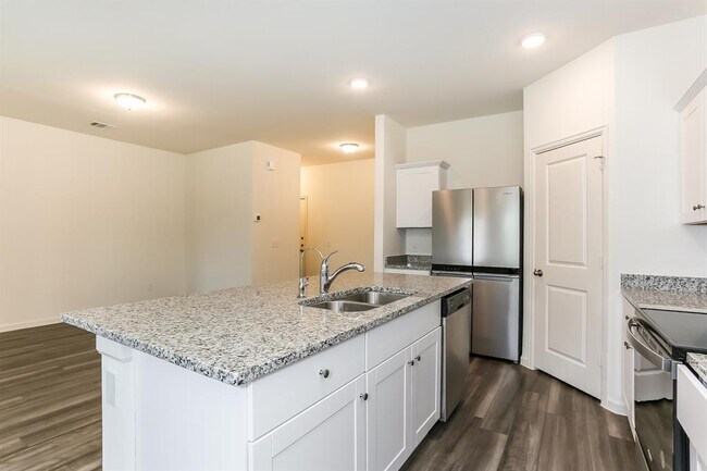 Building Photo - 13518 Northwood Briar Dr
