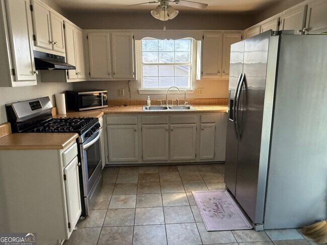 Foto del edificio - 3619 Bomar Rd