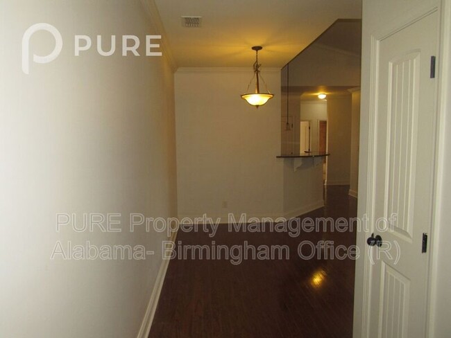Building Photo - 1322 Riverhaven Pl