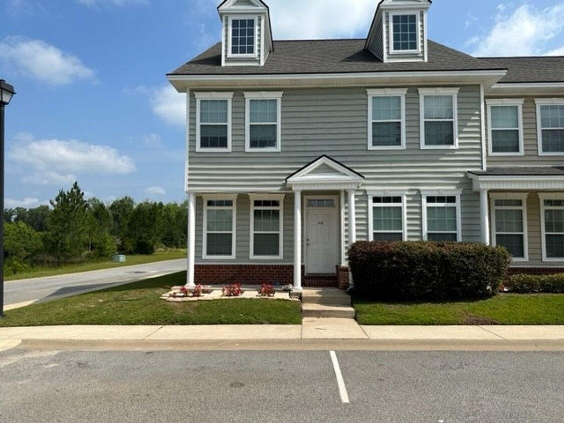 Town House For Rent House Rental in Hinesville, GA