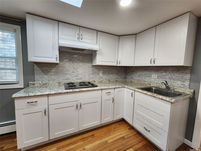 Foto del edificio - 24 Waterside Rd