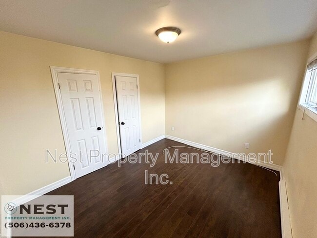 Building Photo - 227 West Ln