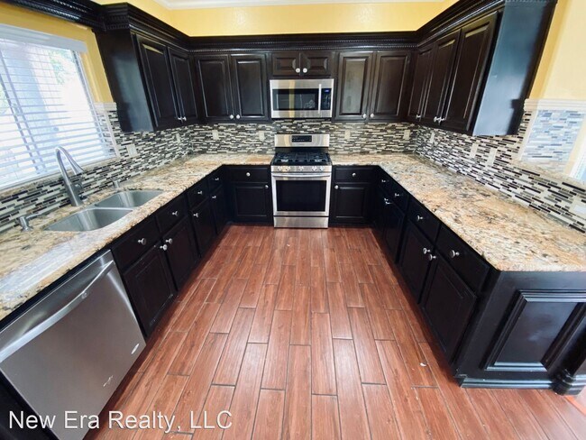 Foto del edificio - 3 br, 2.5 bath House - 9375 PINEWOOD RIDGE ST