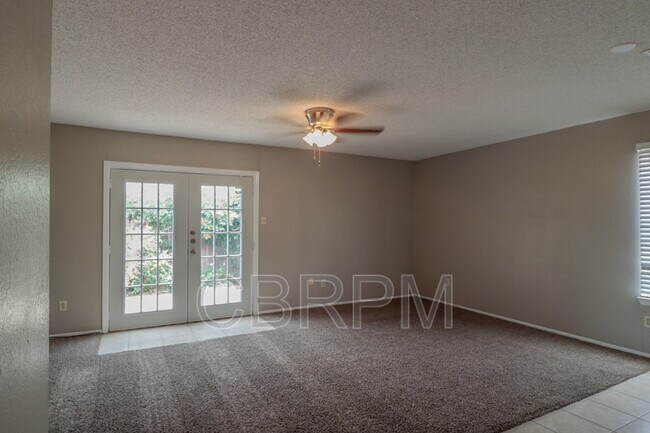 Foto del edificio - 5910 16th St