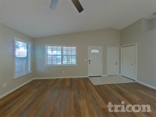 Foto del edificio - 7005 59th St N