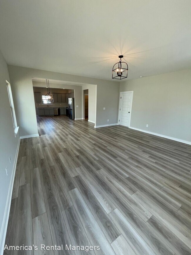 Building Photo - 3 br, 2 bath House - 2136 Sullivan Drive