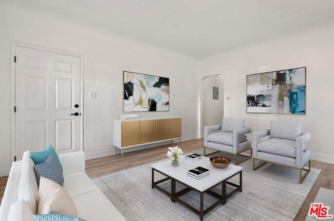 Foto del edificio - 4723 Beverly Blvd