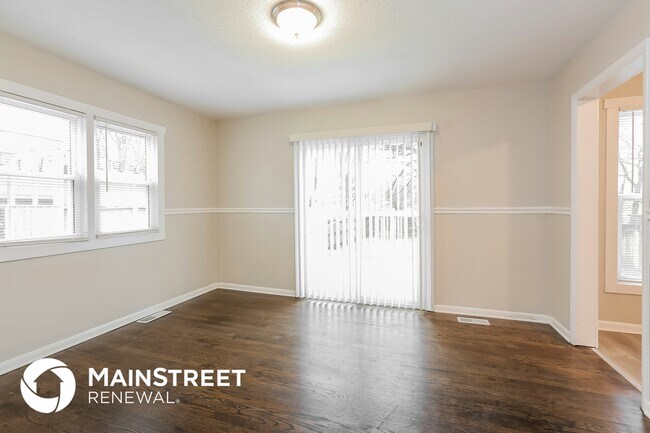 Foto del edificio - 1329 S Liberty St
