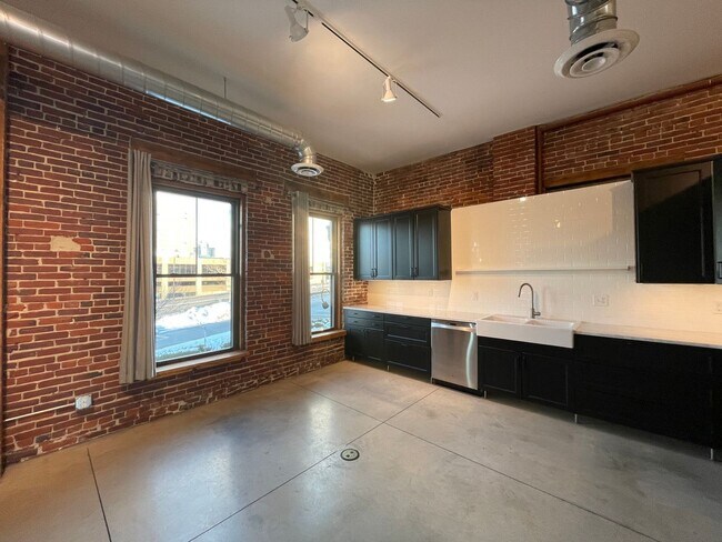 Foto del edificio - 54 Old Granite St