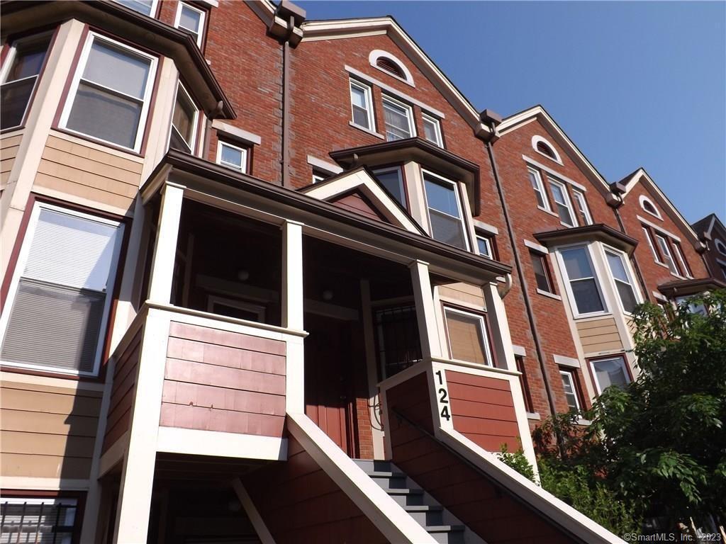 Foto principal - 124 Maple Ave