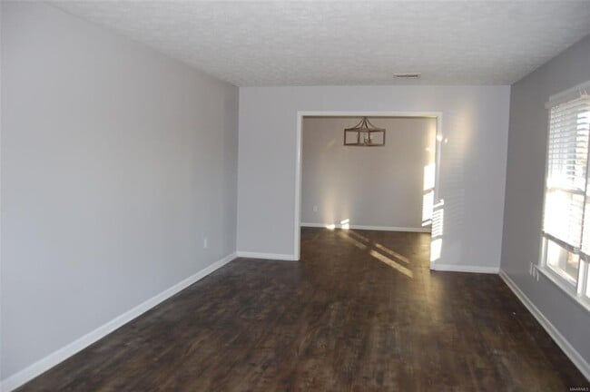Building Photo - 633 Wetumpka St