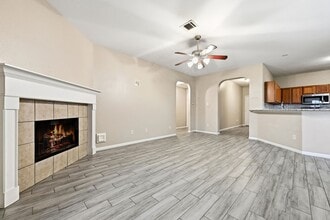 Building Photo - 21495 Pleasant Forest Dr