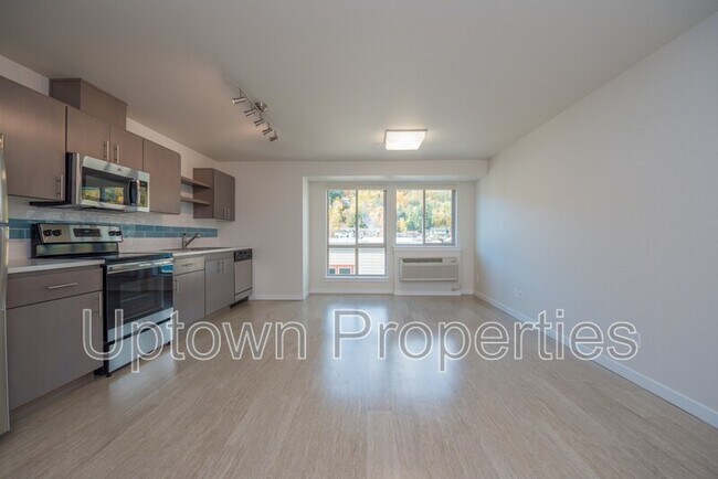 Photo - 5885 S Macadam Ave Apartment