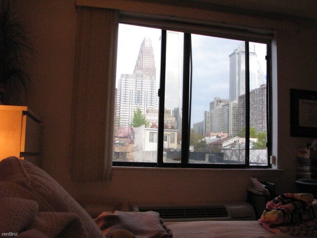 Foto del edificio - 2201 Cherry St