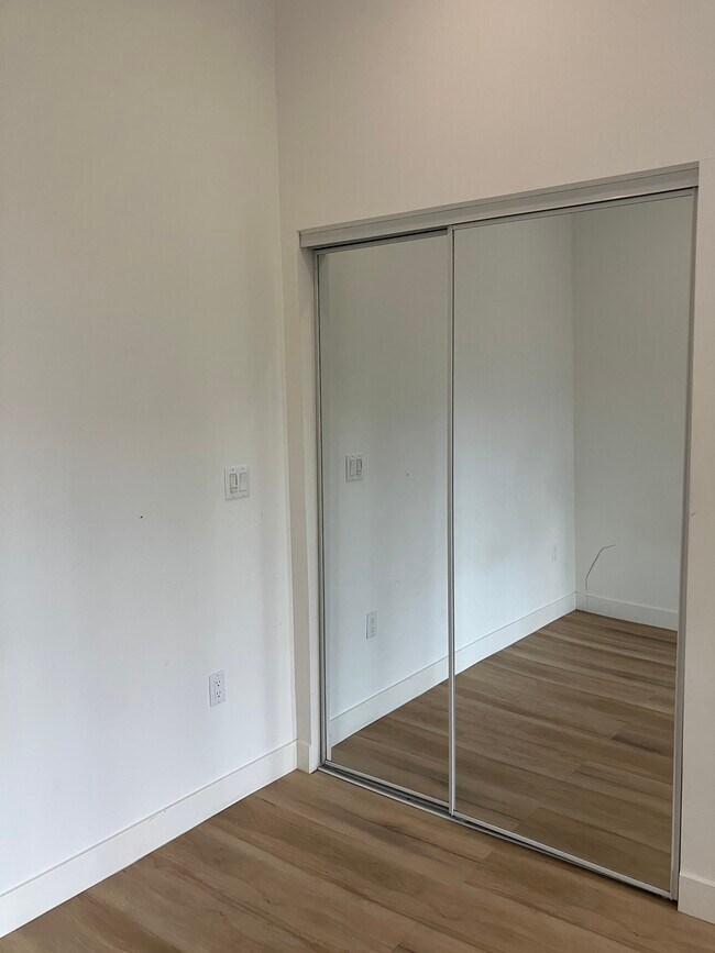 Foto del edificio - 612 Alta Vista Dr