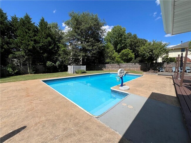 Building Photo - 2971 Prince Howard Dr