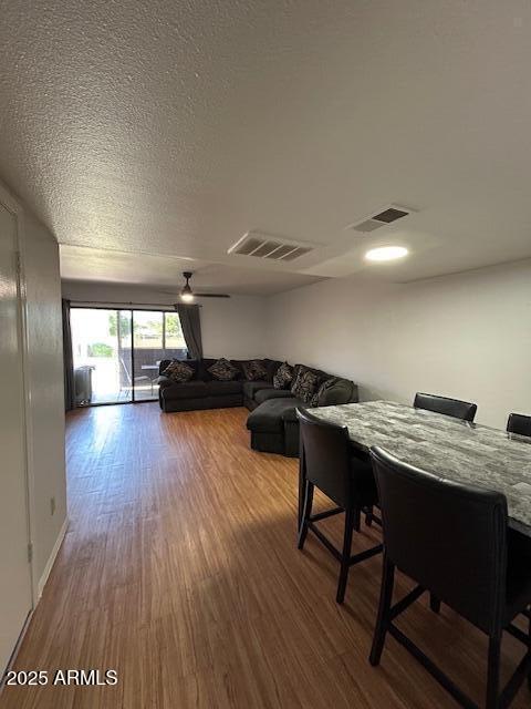 Foto del edificio - 622 W 14th St