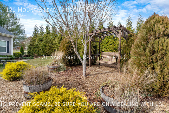 Building Photo - Beautiful Updated 2017 home, pet friendly ...