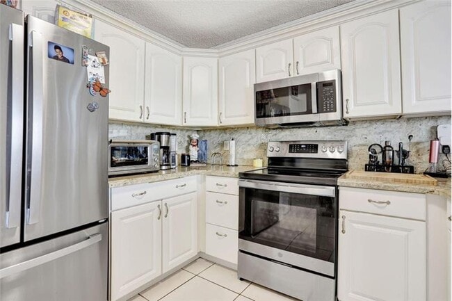 Building Photo - 3385 Seabreeze Ln