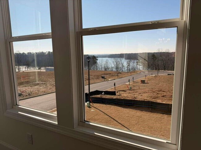 Foto del edificio - 1122 Winding Br Dr