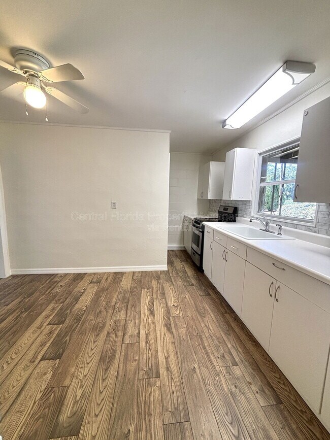 Foto del edificio - 840 Lake Ave