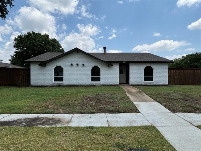 Foto del edificio - 5233 Bartlett Dr