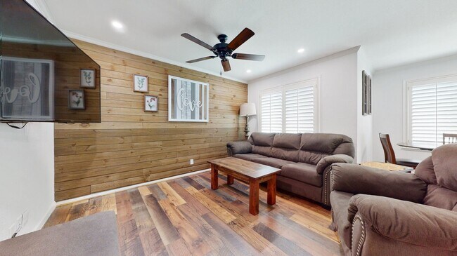 Foto del edificio - Charming 2-bedroom in Redwood Shores - $3,995/mo