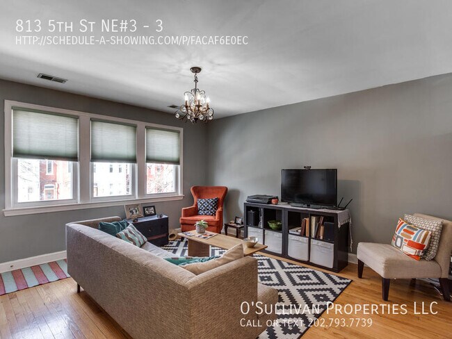 Building Photo - The perfect mix of original character and ...