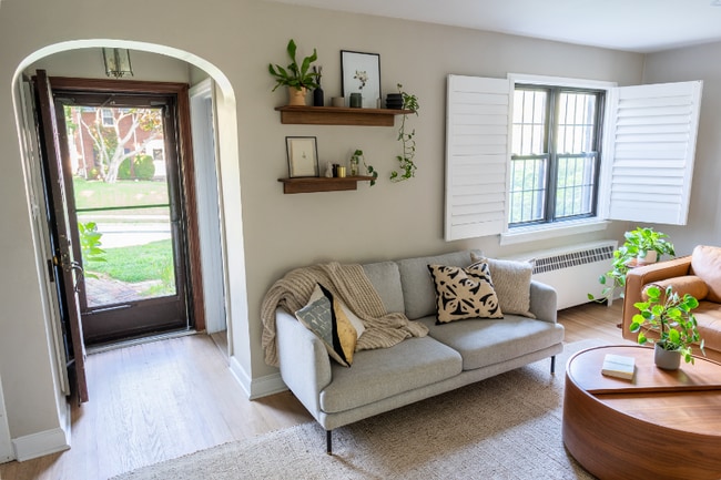 Building Photo - 6 Treaty Rd