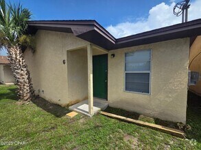 Building Photo - 600 N Bob Little Rd