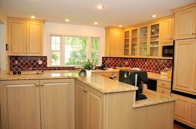 Building Photo - Columbia, MD