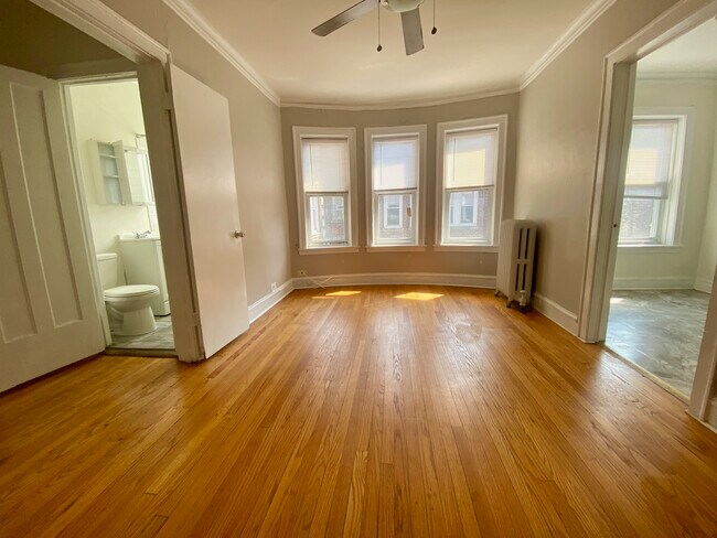 Foto del edificio - 5063 N Glenwood Ave