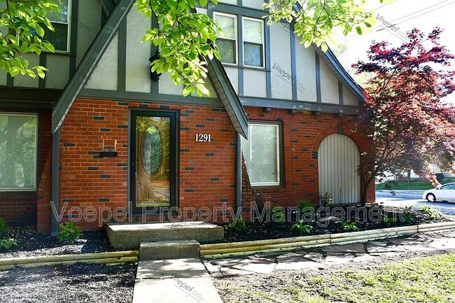 Foto del edificio - 1291 W Gregory Blvd