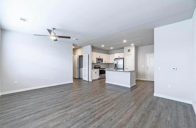 Building Photo - 297 Co Rd 138