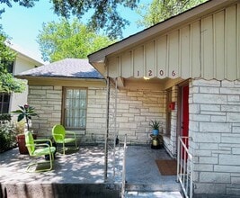 Building Photo - 1206 Marshall Ln