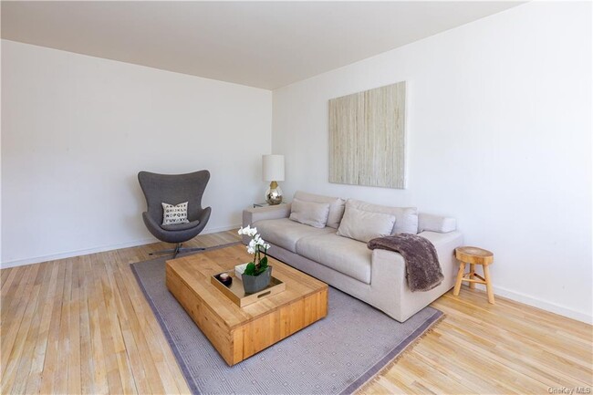 Foto del edificio - 3636 Fieldston Rd