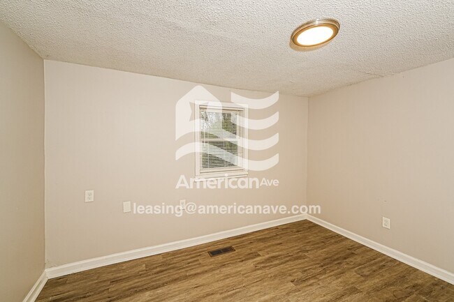 Foto del edificio - 800 Chester Ave
